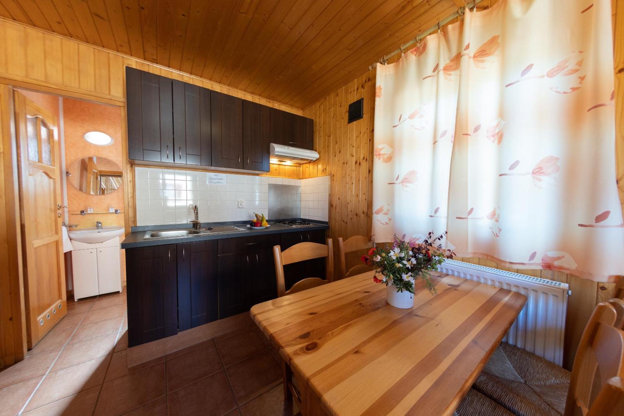 Bungalowpark Isabena La Puebla de Roda Luaran gambar