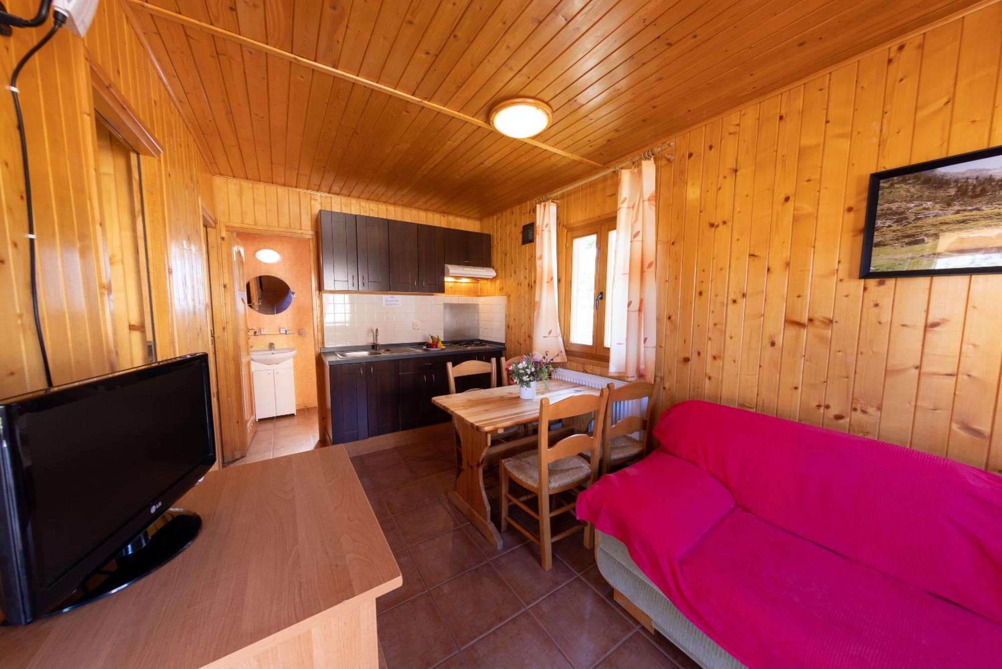 Bungalowpark Isabena La Puebla de Roda Luaran gambar